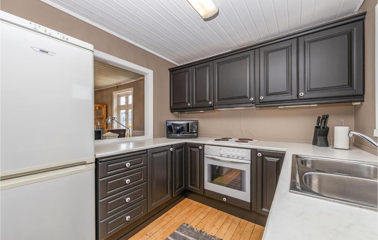 3 Bedroom Nice Home In Kvamsoy Sandvik  ภายนอก รูปภาพ